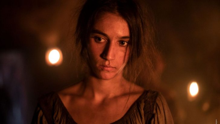 Claudia Salas kimdir? Elite dizisinin Rebeca’sı