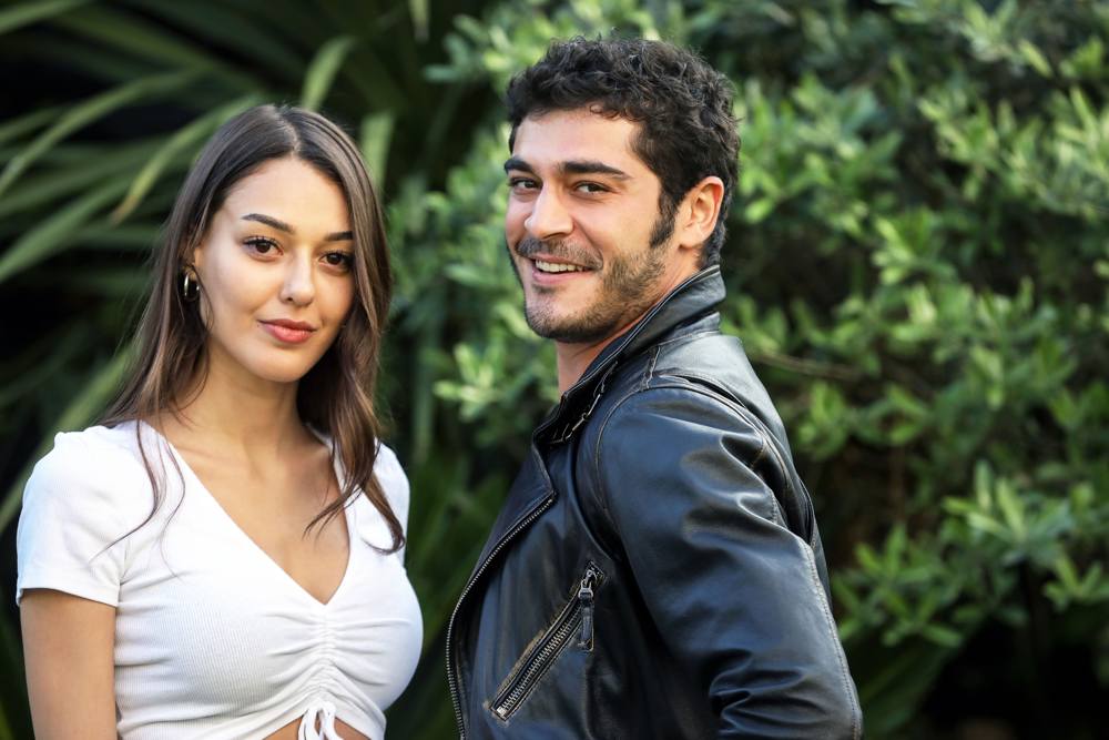 Yarım Kalan Aşklar Dizi | Konusu | Oyuncuları | Fragman