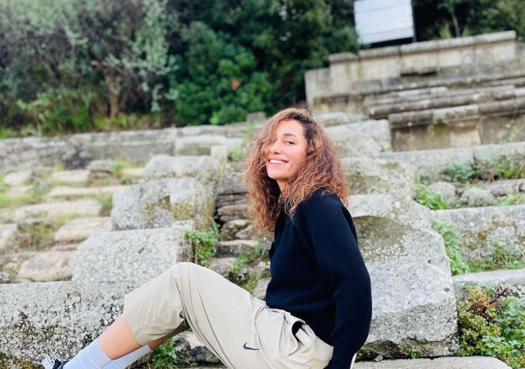 Esra Ruşan Kimdir? – herdembilgiler