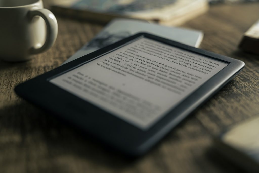 E-Kitap Nedir, Nasıl Kullanılır? – herdembilgiler Blog