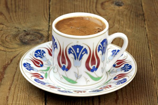 Kahve Falı Nasıl Bakılır? Teknikler, Fal Sözlüğü