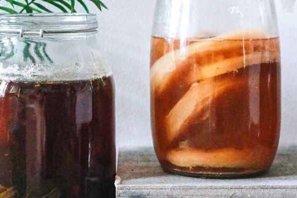 Kombu Çayı Tehlikesi: Fazla Tüketmenin Zararları