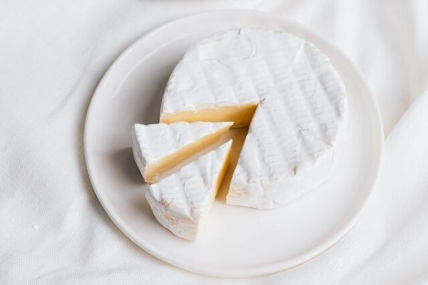 Brie Peyniri Nedir? Nasıl Yenir, Yapılır?