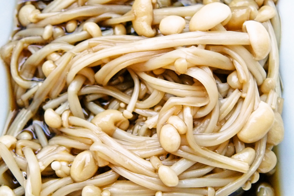 enoki mantarı