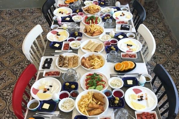 taze cafe