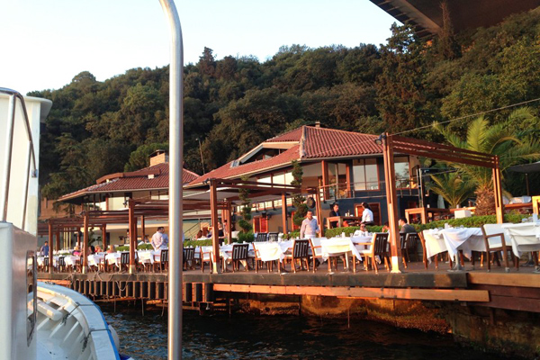 lacivert restaurant fiyatlar