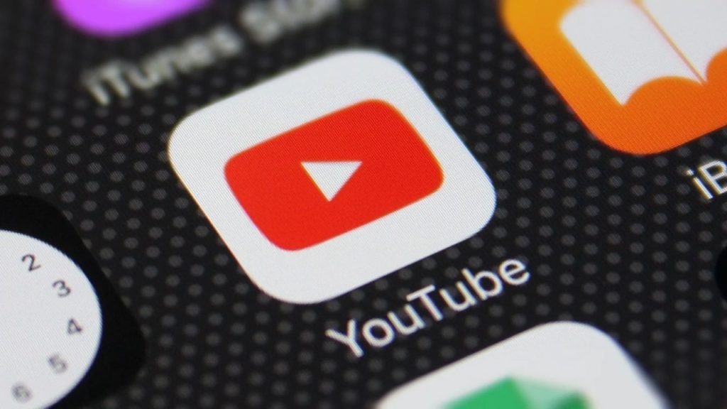 YouTube, rahatsız edici yorumlar yapan kullanıcılara özel bir bildirim gönderecek…