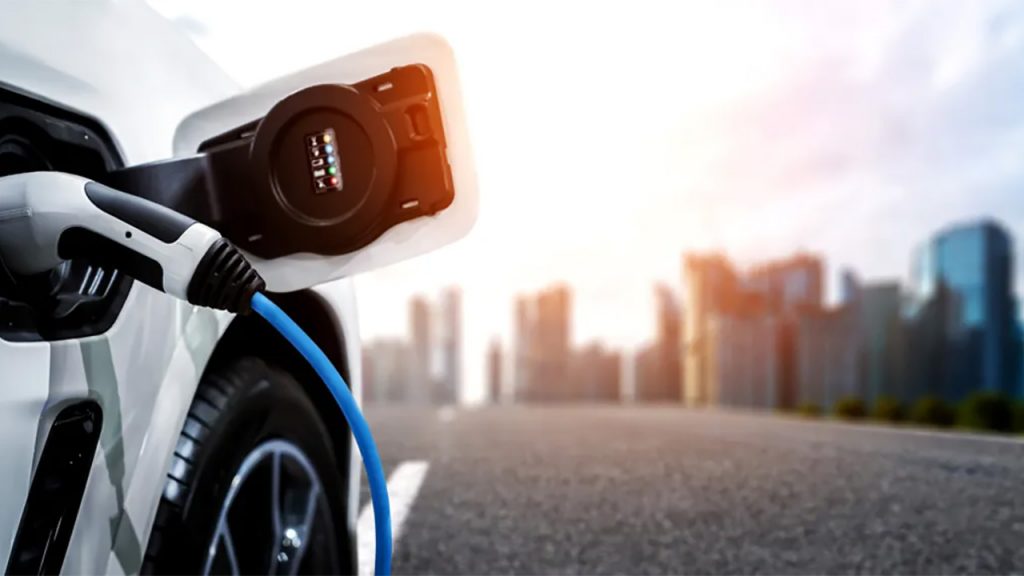 Elektrikli Otomobillerde Şarj Sorun Olmaktan Çıkacak