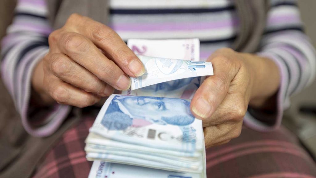Emekli olursam ne kadar maaş alırım? SGK’dan yeni hizmet…