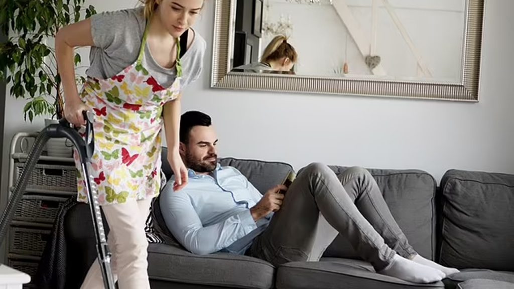 Kadınlar neden evde daha fazla iş yapıyor?