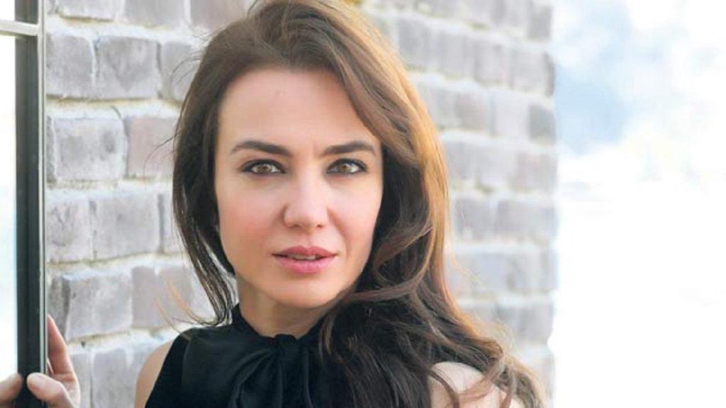 Deniz Uğur – herdembilgiler
