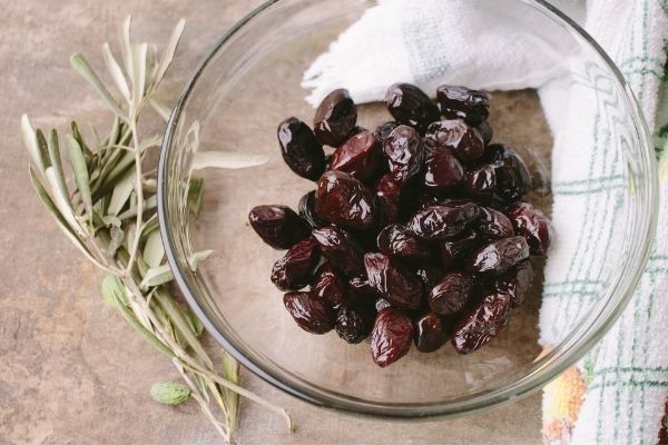 Zeytin Nasıl Yapılır? – Nefis Yemek Tarifleri