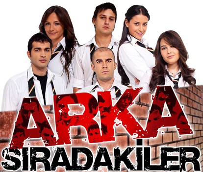 Arka Sıradakiler Dizisi Yeni Oyuncuları Kimler? 2022-2023