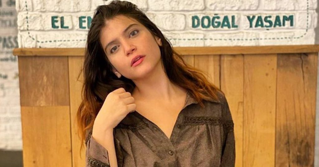 Kızılcık Şerbeti’nin Nilay’ı Feyza Civelek kimdir, kaç yaşında? İşte Feyza Civelek’in oynadığı diziler ve instagram hesabı