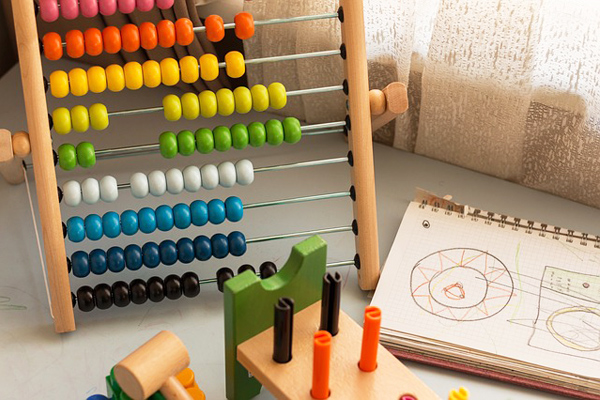 Montessori Eğitimi Nedir? Çocuğa Ne Kazandırır?