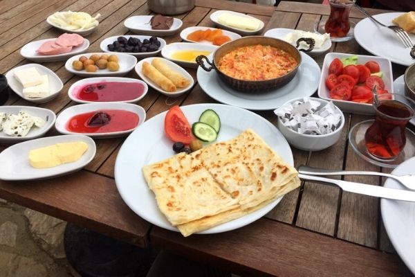 yoros cafe