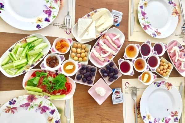 kelebek çiftliği kahvaltı