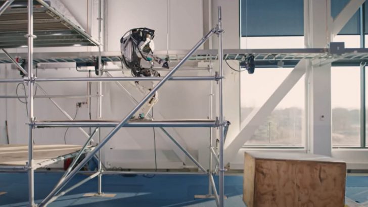 Boston Dynamics robotlarda bir üst seviyeye çıktı
