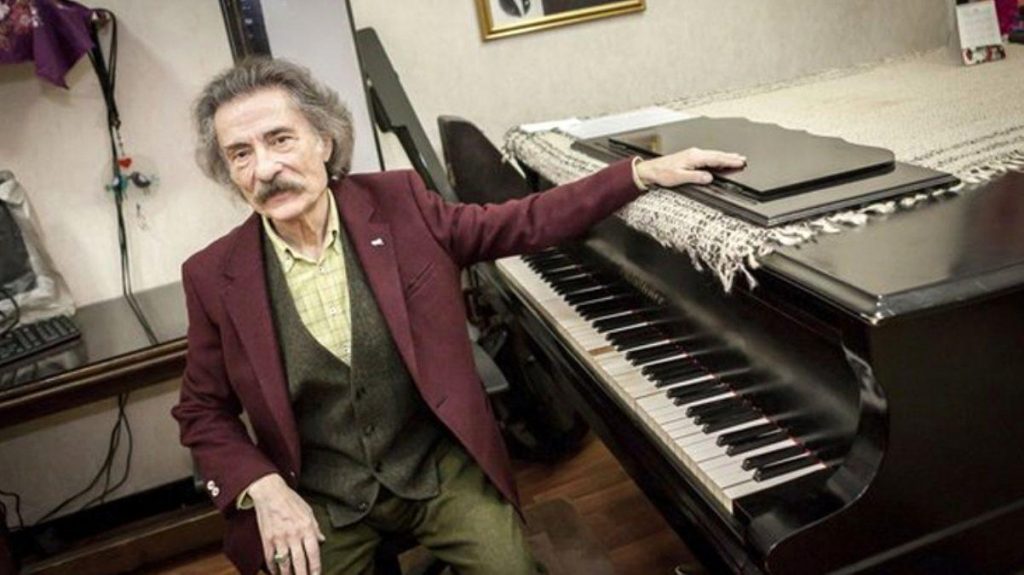 Timur Selçuk – herdembilgiler