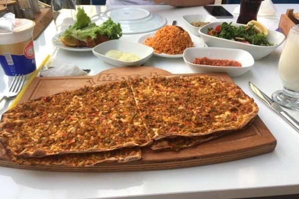 masala kebap ve lahmacun salonu