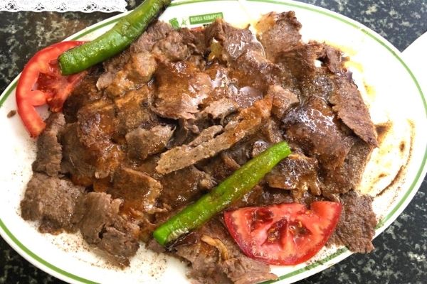 bursa iskender kebapçısı