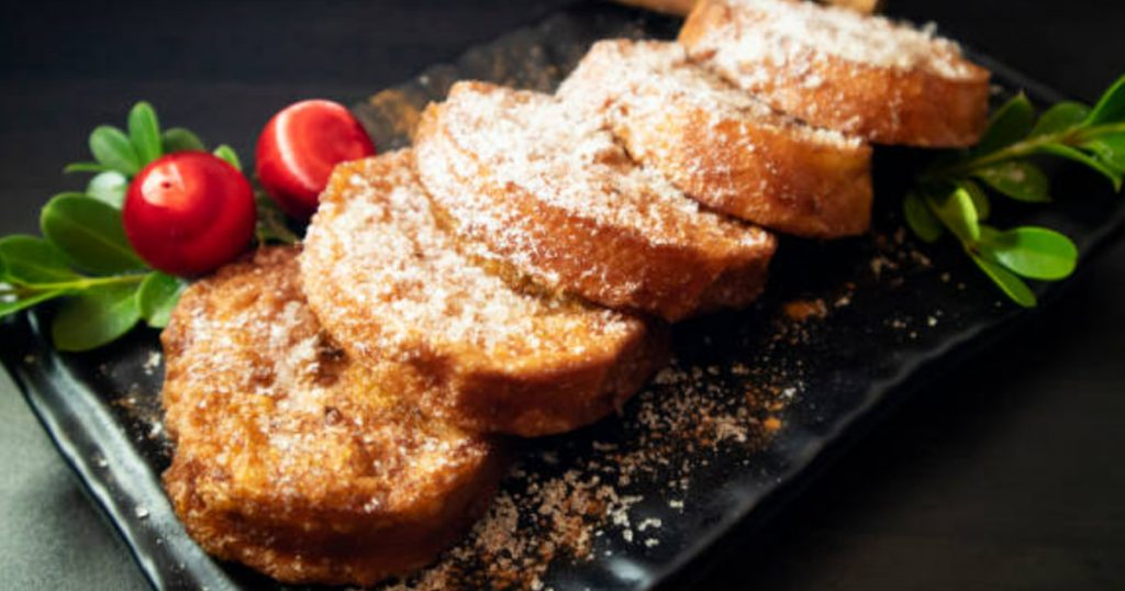 Bir tane yetmez ikinin hatırı kalır: Sofranıza keyif katacak yumurtalı ekmek tarifi