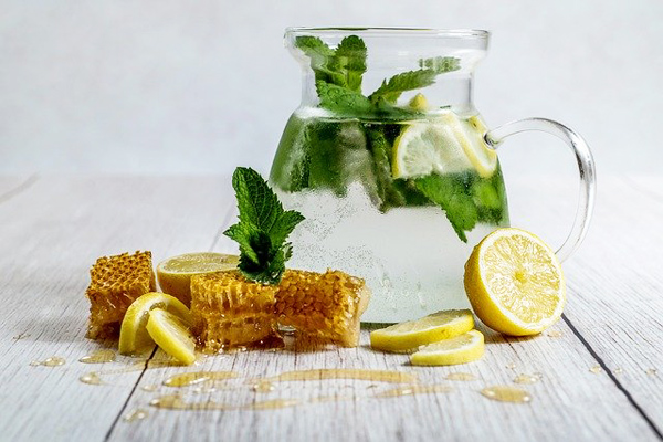 Her Gün Ballı Limonlu Su İçmenin 7 Faydası