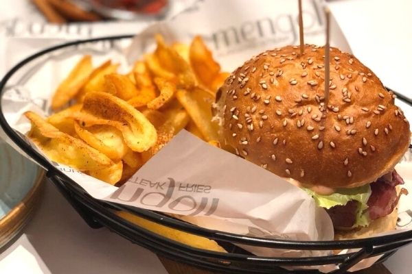 mengoli burgers steak fries