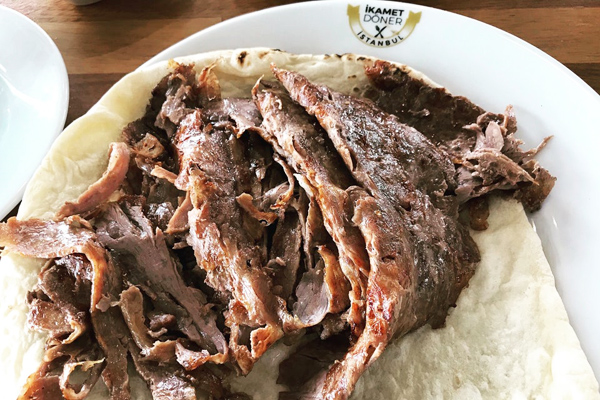 ikamet döner