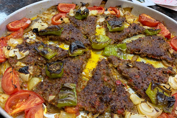 tavacı izzet usta