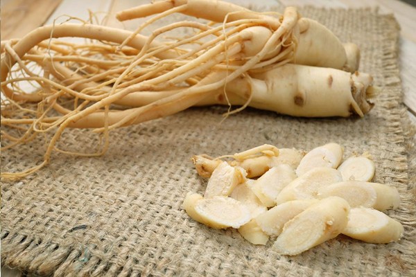 Ginseng Ne İşe Yarar? Sağlıklı 10 Kullanımı