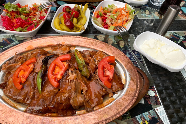 metet közde döner