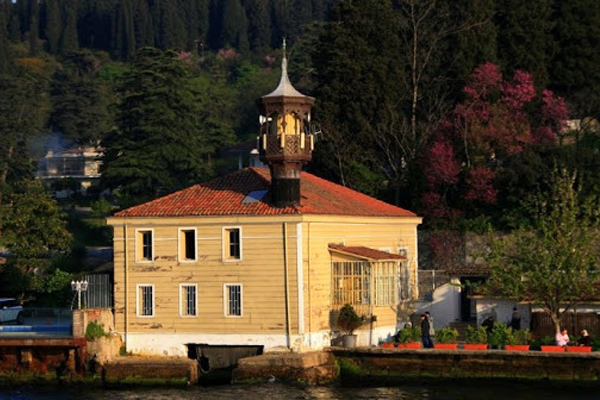 üryanizade camii