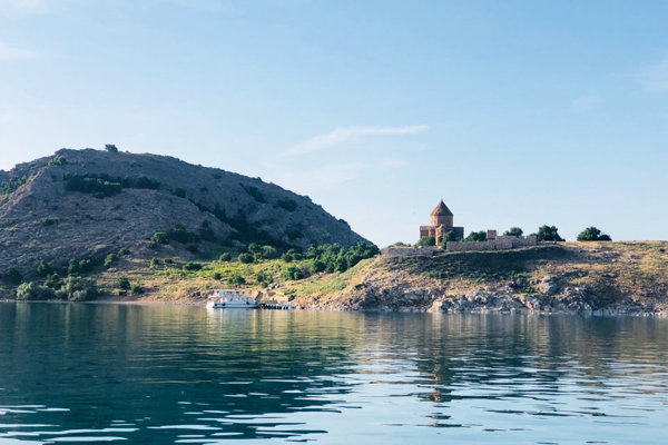 van akdamar adası