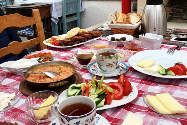 radika restoran koşuyolu