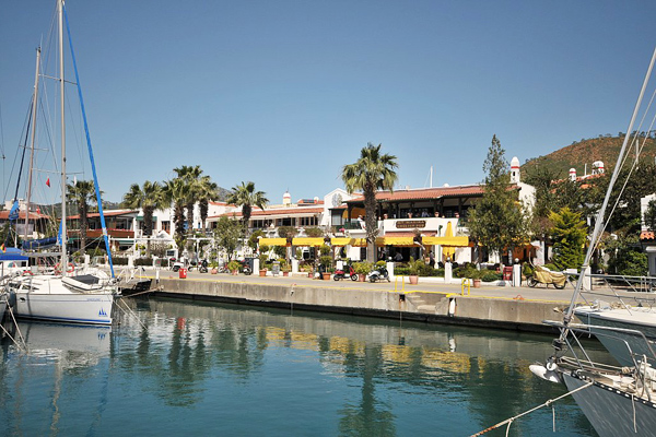 pineapple marmaris