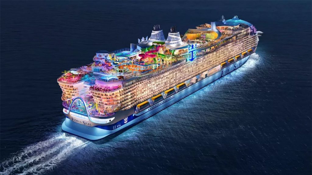 8 farklı mahalleden oluşan dev gemi: Icon of the Seas ilk yolculuğuna hazırlanıyor