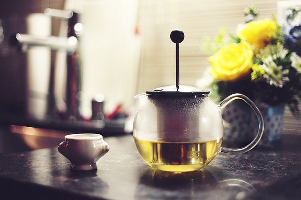 french press bitki çayı