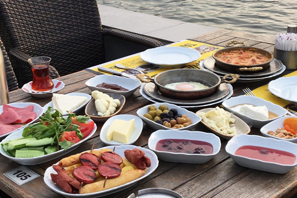 romantika kalamış