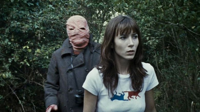 Düşük Bir Bütçe ve Bir Avuç Oyuncu ile Çekilen 16 Başarılı Film Önerisi! (Dev Liste)