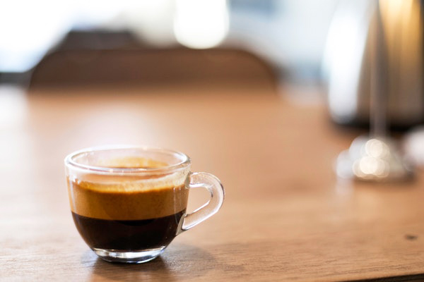 Espresso Kahve Nedir? Nasıl İçilir? Çeşitleri, Yapılışı, Kalorisi, Faydaları