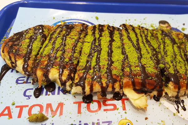 tostçu erol atom tost