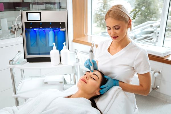 hydrafacial cilt bakımı