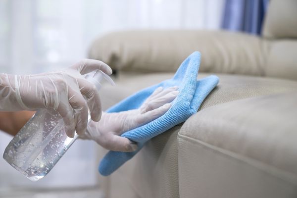 Koltuk Nasıl Silinir, Temizlenir? 5 Doğal Çözüm