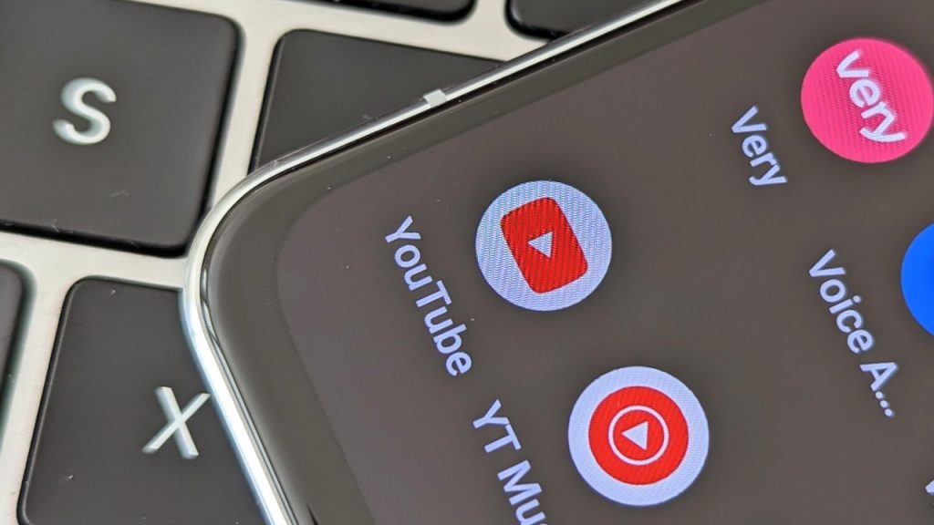 YouTube Premium abonesi olan iPhone kullanıcıları için yeni özellikler