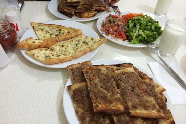 özgür pide ısparda