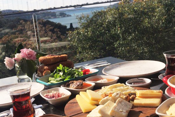 mihrabat cafe