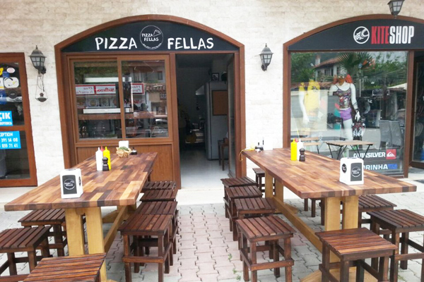 pizza fellas azmak 