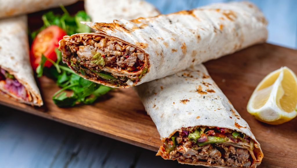Tantuni kaç kalori? Et ve tavuk tantuninin kalorisi ne kadar? Evde fit tantuni tarifi