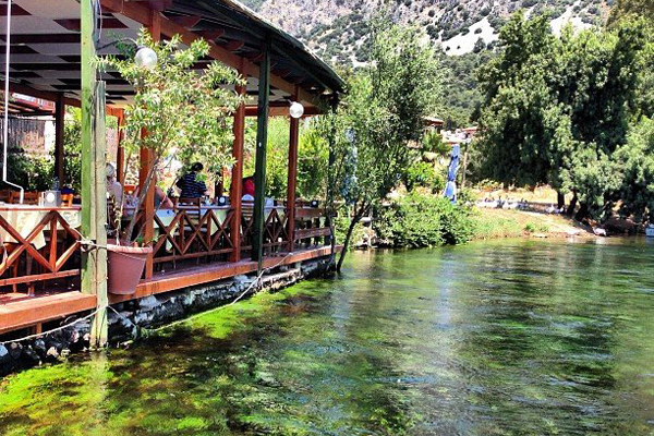 azmak nehri